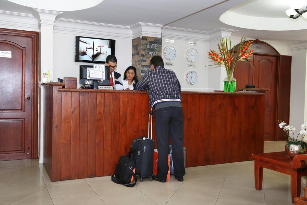 Hotel Los Jardines Santiago De Los Caballeros Ngoại thất bức ảnh