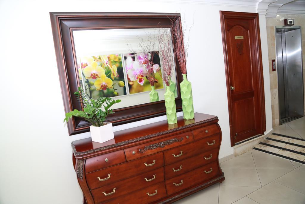 Hotel Los Jardines Santiago De Los Caballeros Ngoại thất bức ảnh