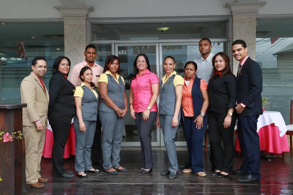 Hotel Los Jardines Santiago De Los Caballeros Ngoại thất bức ảnh
