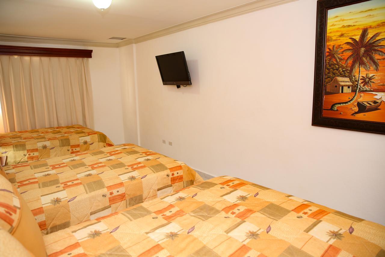 Hotel Los Jardines Santiago De Los Caballeros Ngoại thất bức ảnh